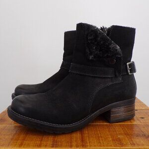 Taos Women's Black Leather Winter Boots. Size 11